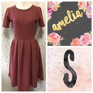 LuLaRoe Nicole dress - NWT